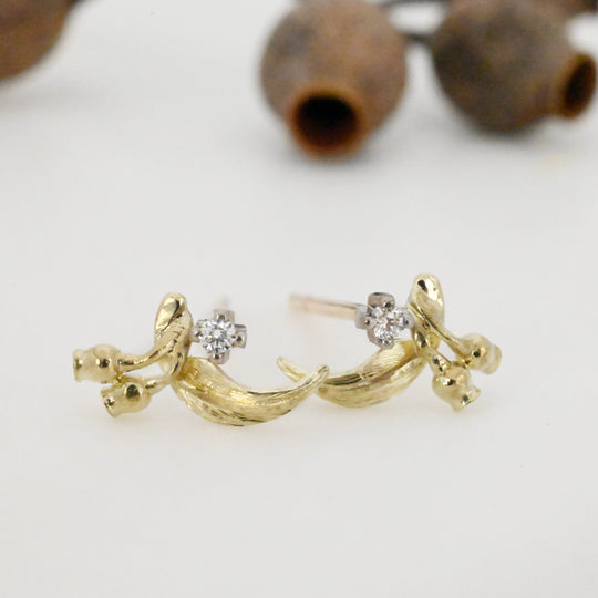 ‘Gumleaf’ Green Gold & Diamond Earrings Earrings Jason Ree Design 