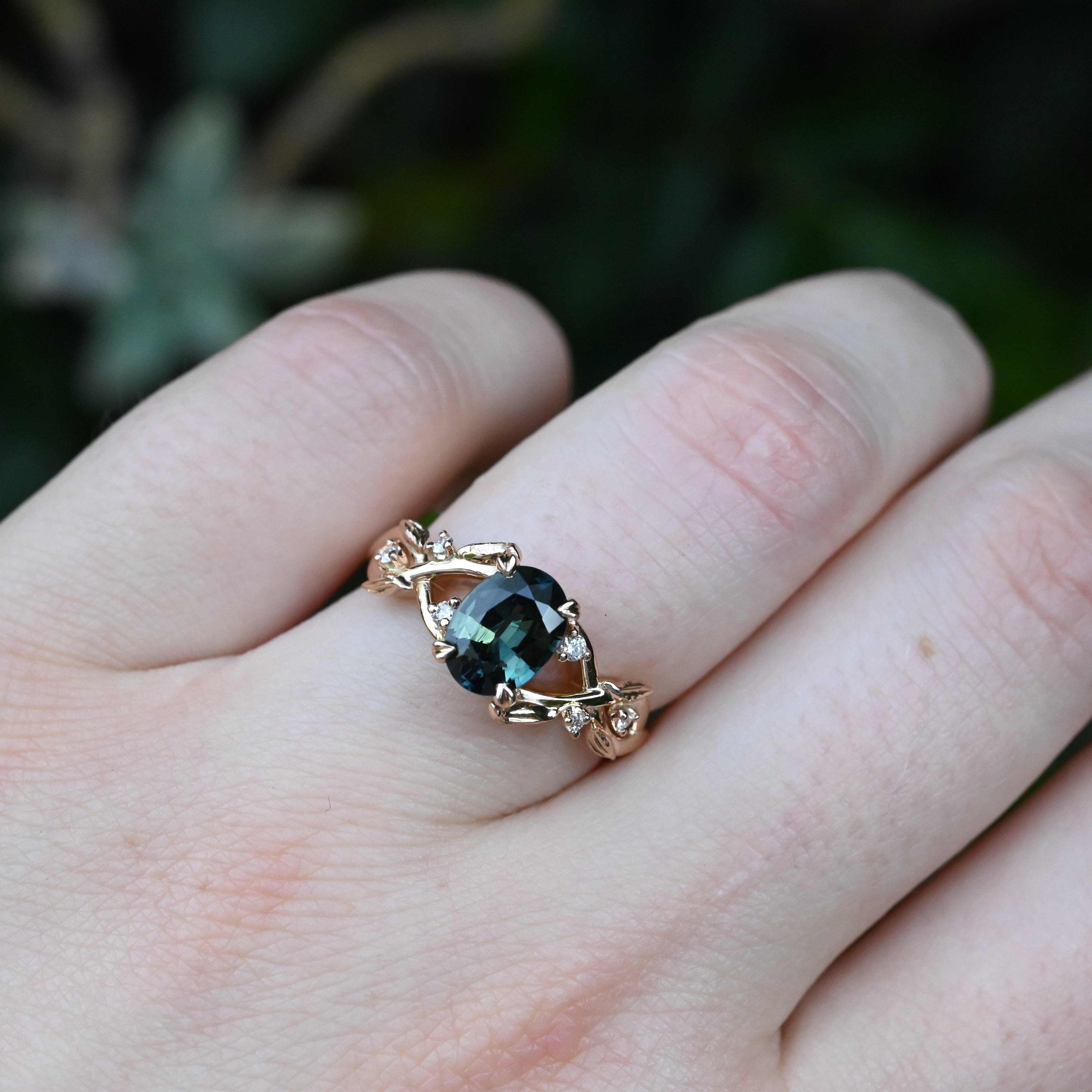 Ellis' 1.38ct Teal Australian Sapphire & Diamond Rose gold Ring