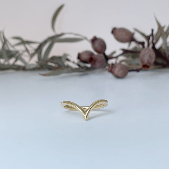 "Wishbone" Fitted 18ct Yellow Gold Ring Ring JasonRee
