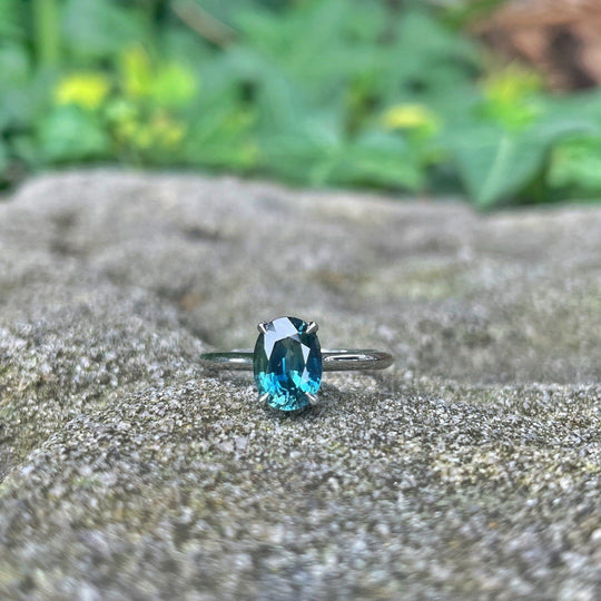 "HighWire" 1.69ct teal Australian sapphire and platinum ring on stone