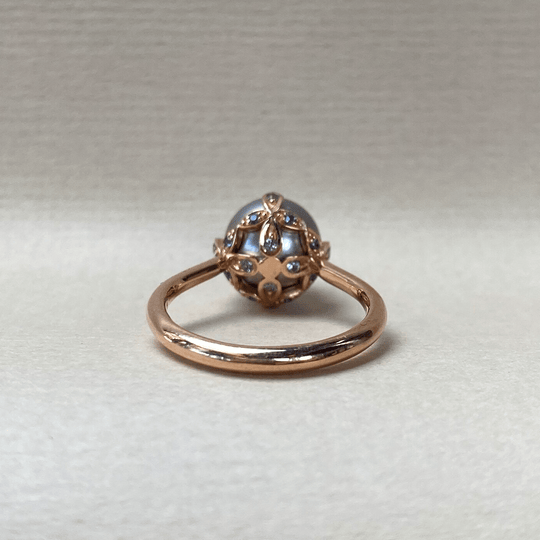 "Fleur de Lys" Cashmere Pearl Ring