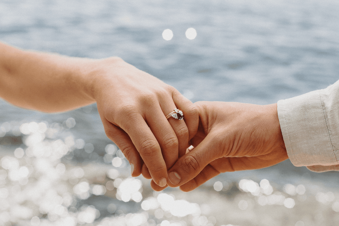 A Guide to Diamond and Sapphire Rings