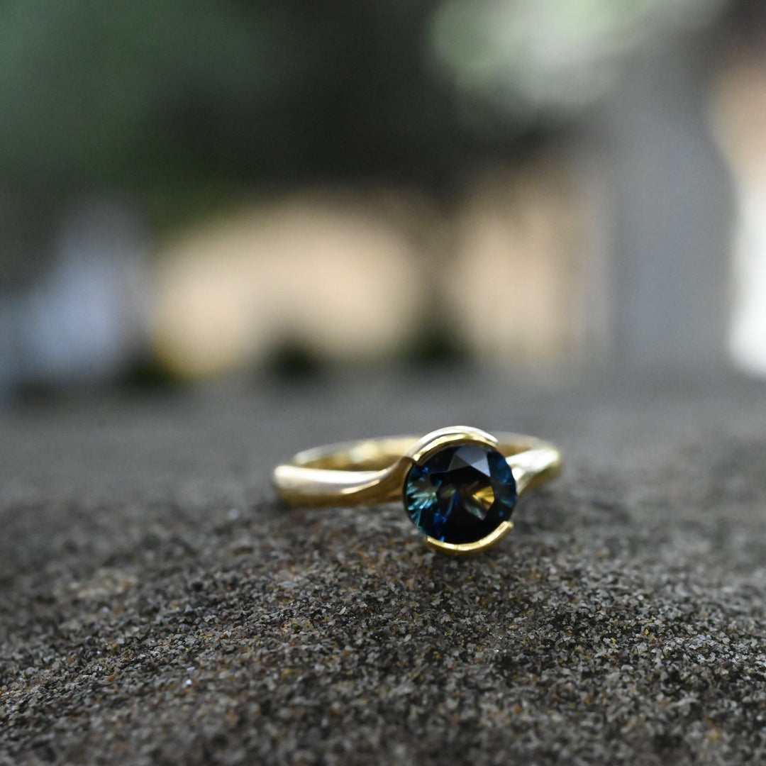 ‘Sirocco’ 1.61ct Australian Blue Green Sapphire Gold Ring Ring Jason Ree Design 