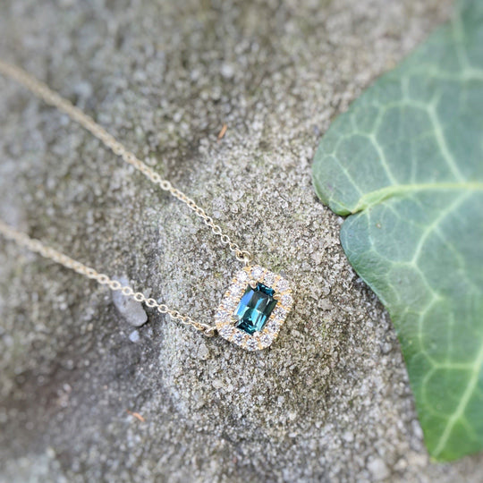 ‘Katerina’ 0.62ct radiant-cut Australian teal sapphire & diamond necklace Pendant Jason Ree Design 