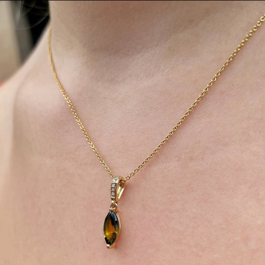 ‘Isabeau’ ‘Parti’ marquise-cut Australian sapphire & diamond necklace Pendant Jason Ree Design 