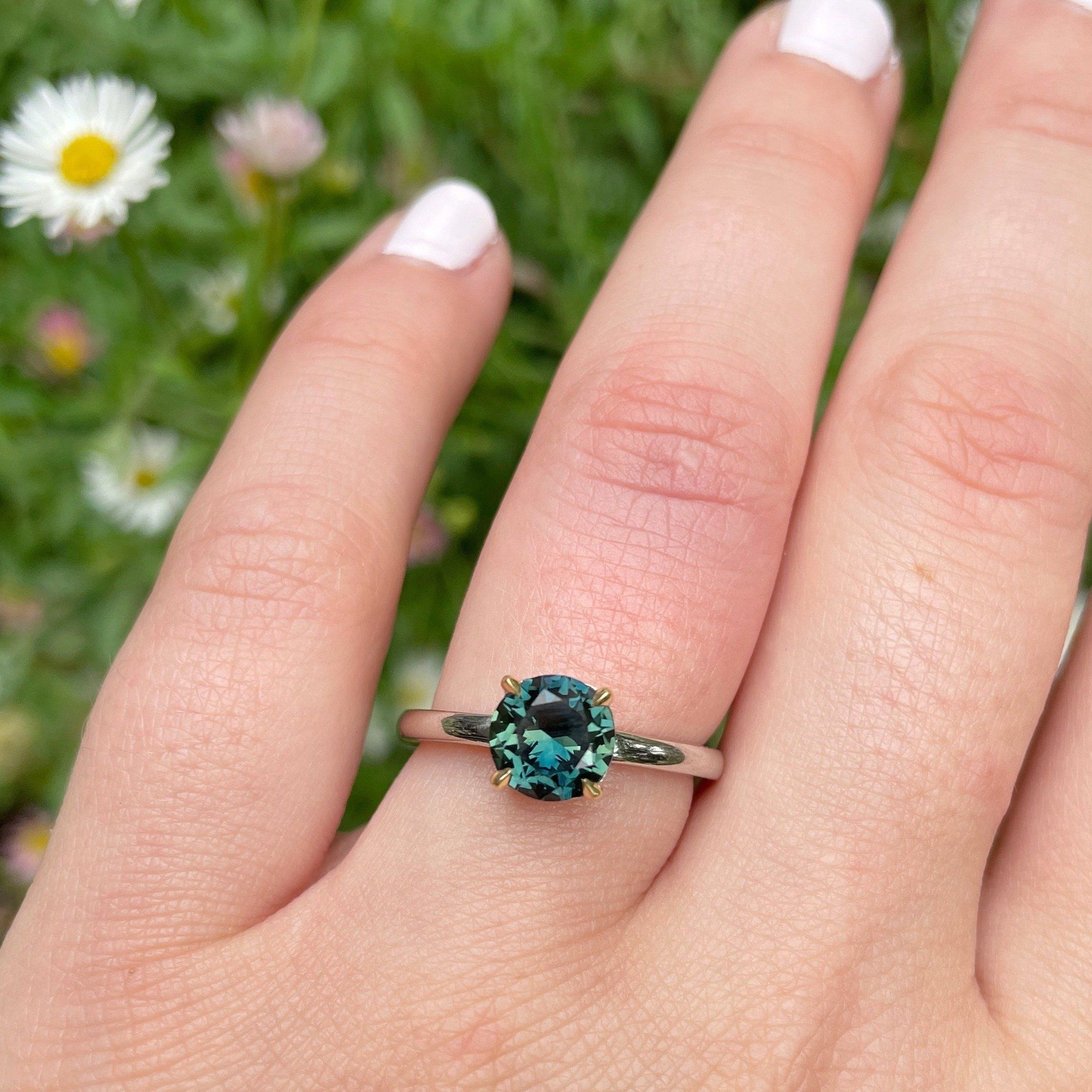 Round brilliant-cut 1.57ct Teal Australian Sapphire HighWire ring Ring Jason Ree Design 