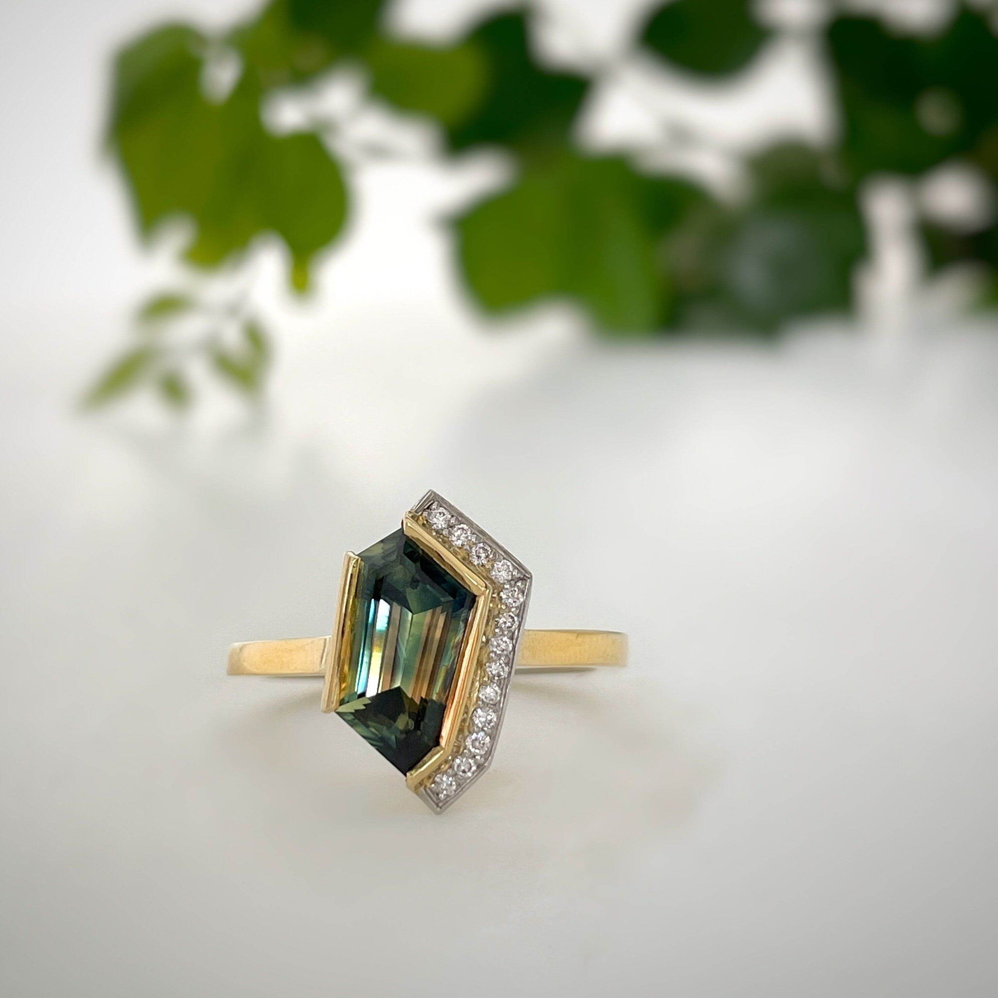 "Infinity Edge" Australian Freeform Sapphire Ring